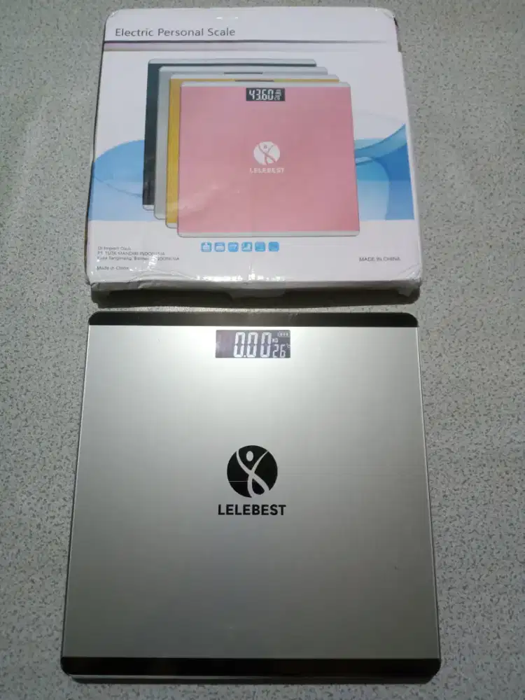 Timbangan badan digital