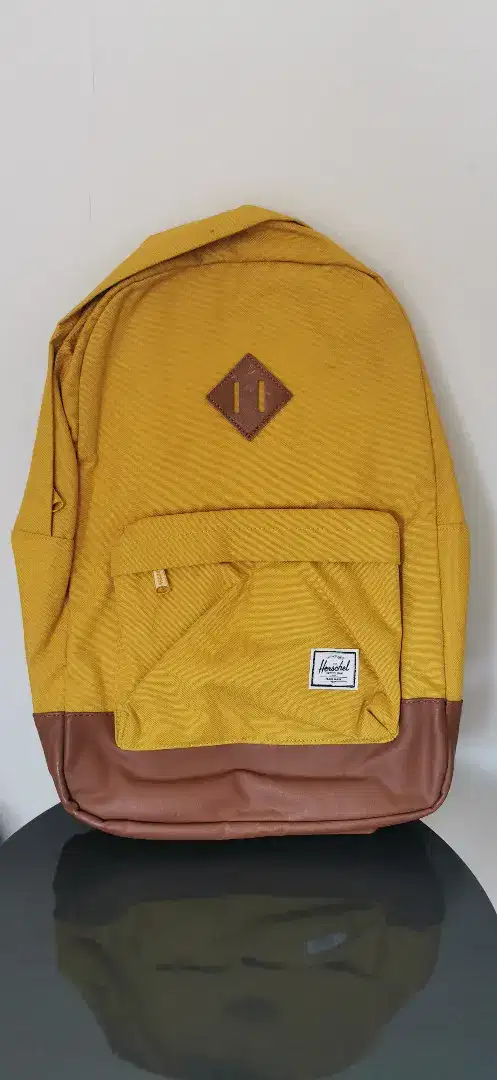 Tas Herschel Heritage Backpack