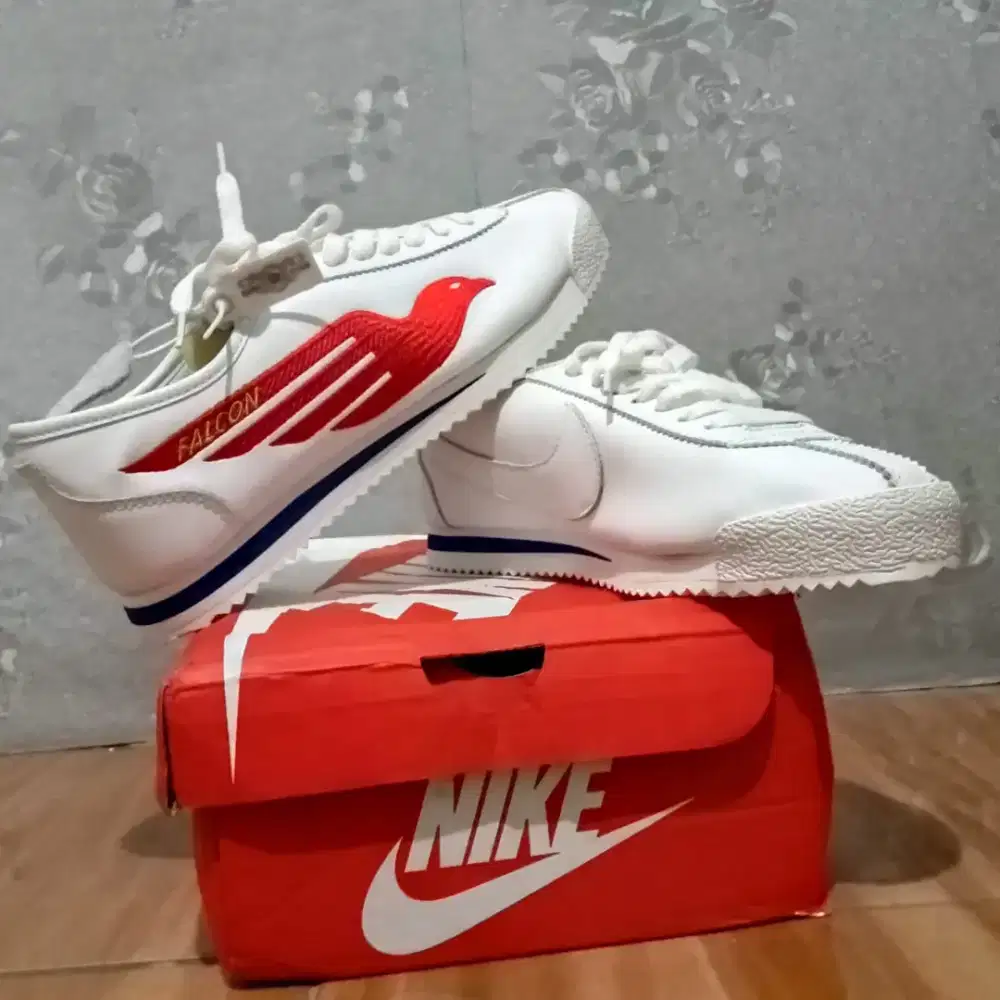 Sepatu NIKE Falcon ORI