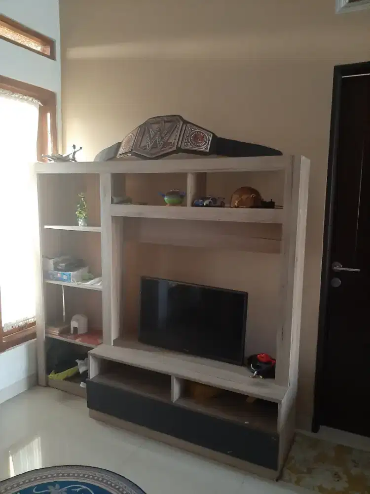 Jual  Bedrob tv muat 55 inc