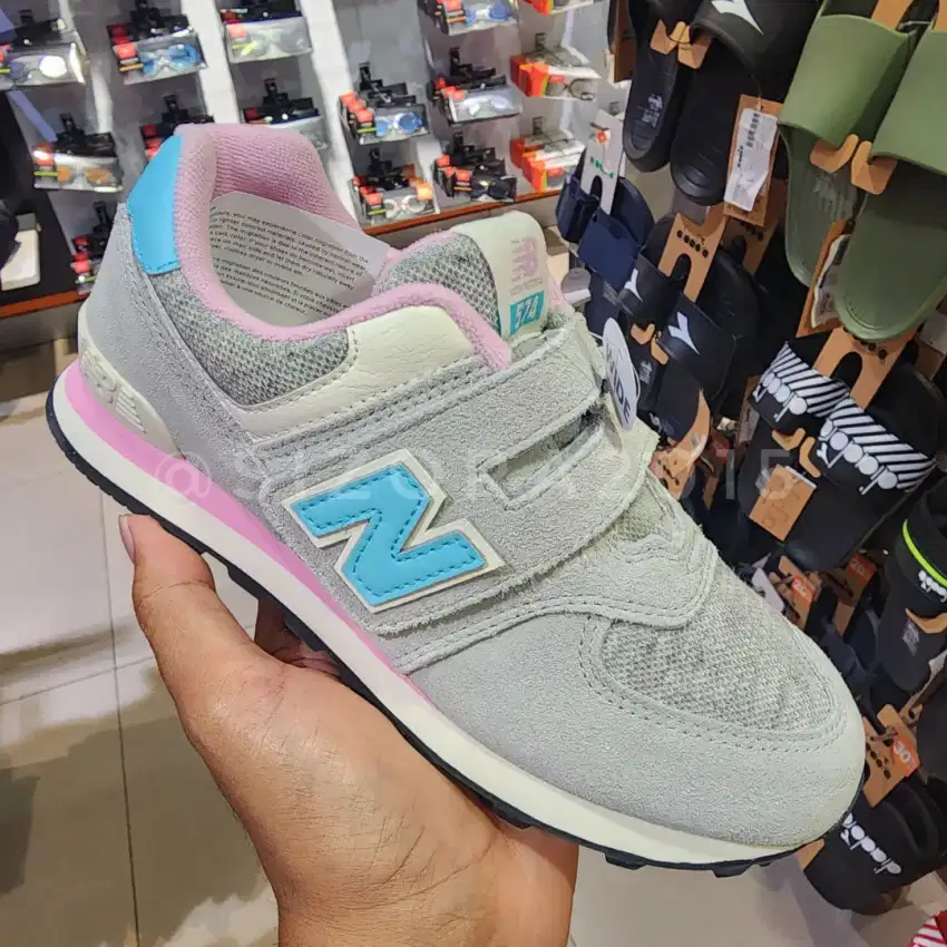 Sepatu Anak New Balance ORIGINAL 574 Kids PV574NB1