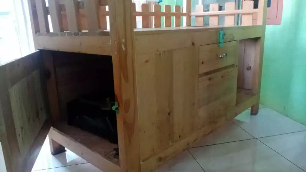 Gerobak Beratap Tanpa Roda
