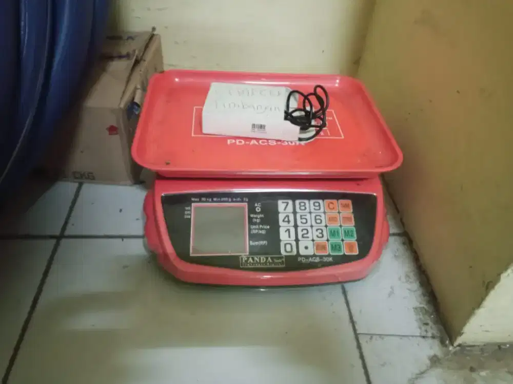 Timbangan elektrik