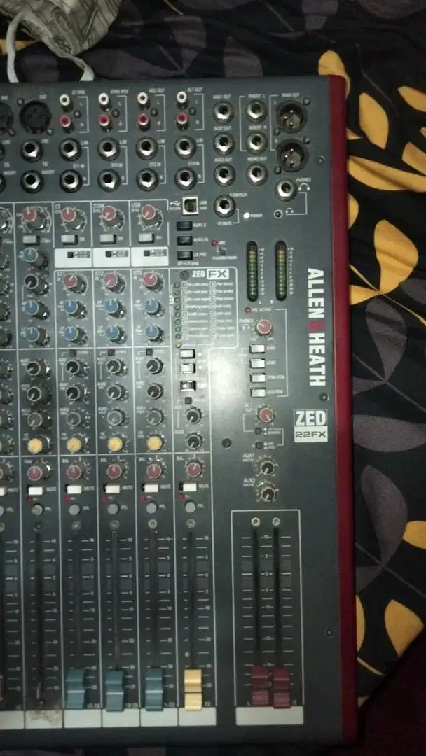 MIXER ALLEN & HEATH ZED 22FX ORIGINAL