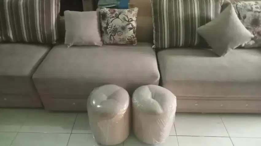 Jual Cepat! Sofa L ruang keluarga / living room / ruang tengah tamu