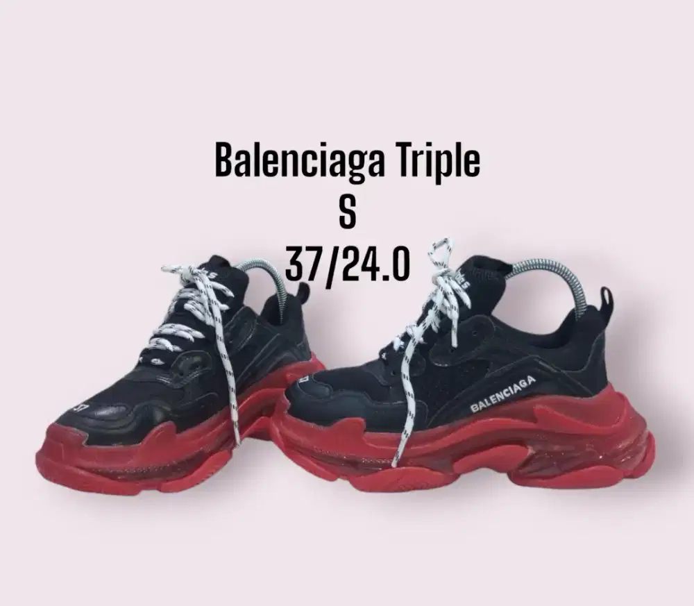 Jual sepatu Balenciaga Triple S 37 tabung
