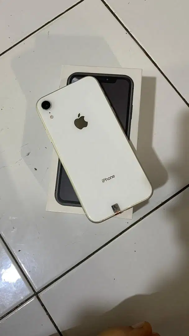 IPHONE XR 128gb