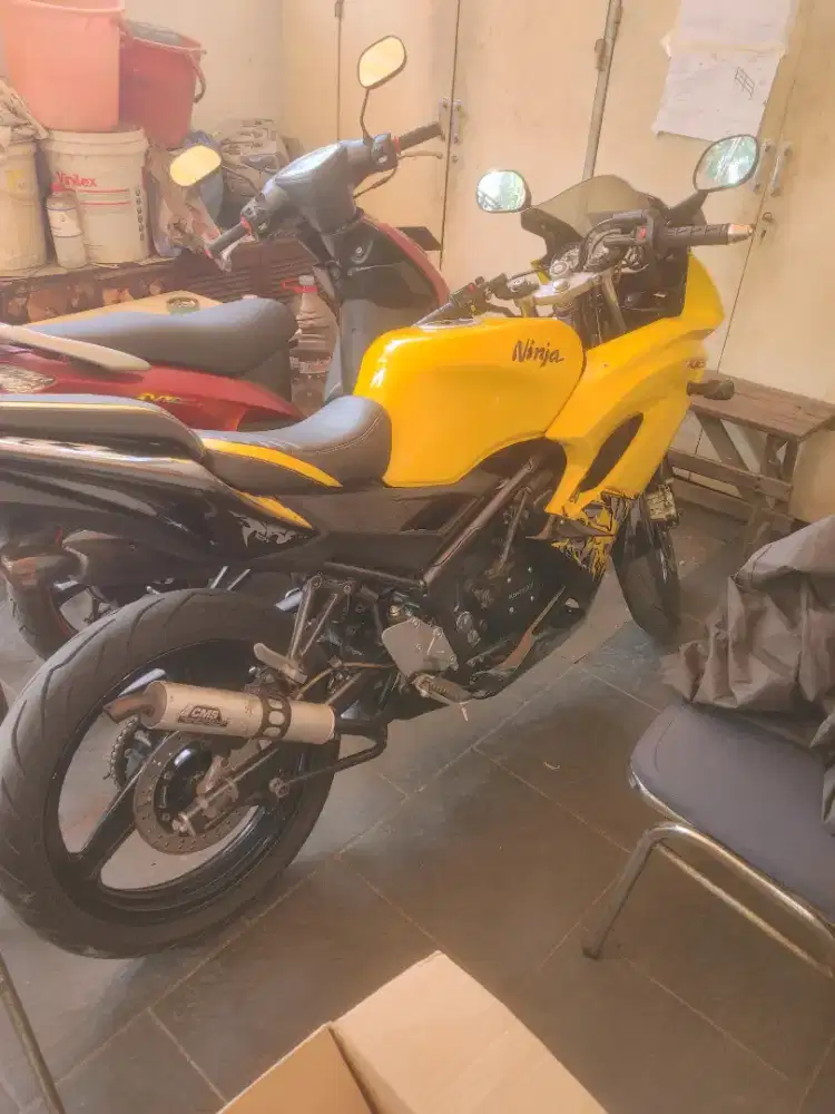 Ninja RR 150 Rare Kuning Ganteng Like New