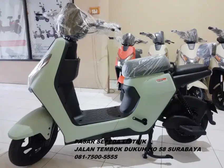 Sepeda listrik uwinfly D60