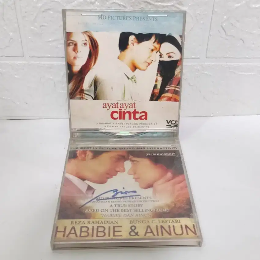 Koleksi VCD Film Indonesia Terlaris Ayat-Ayat Cinta & Habibie & Ainun