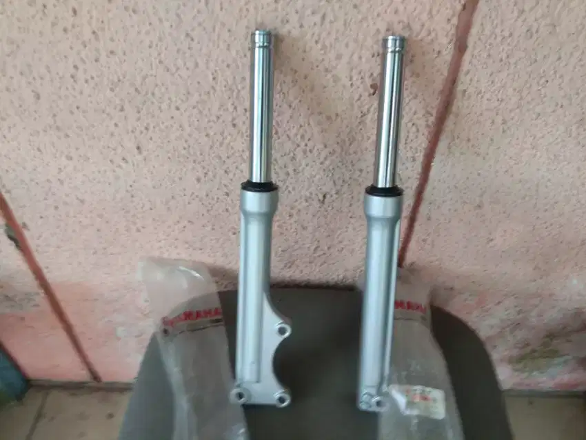 shock breaker depan mio