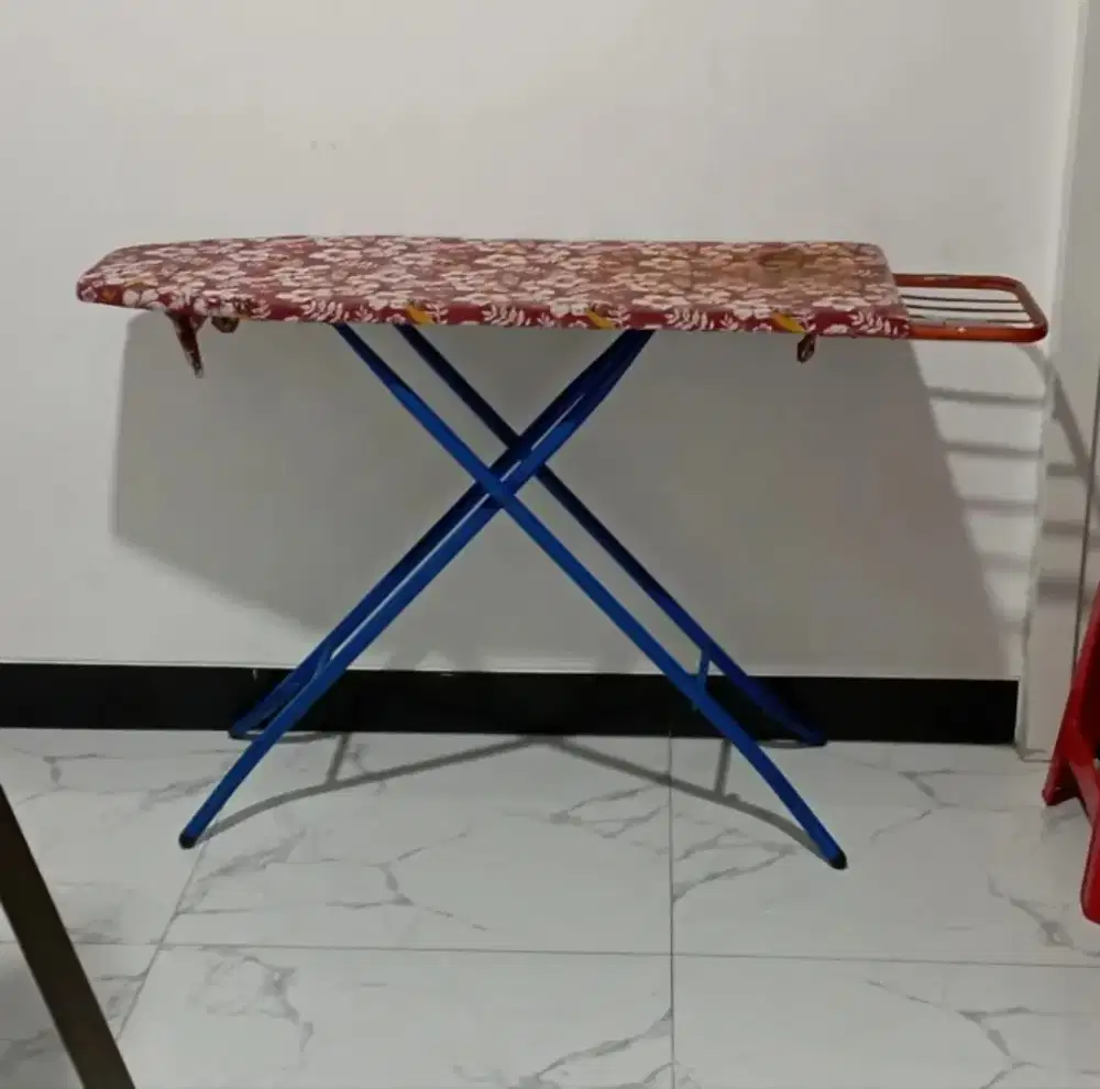 Meja Setrika Berdiri (second)