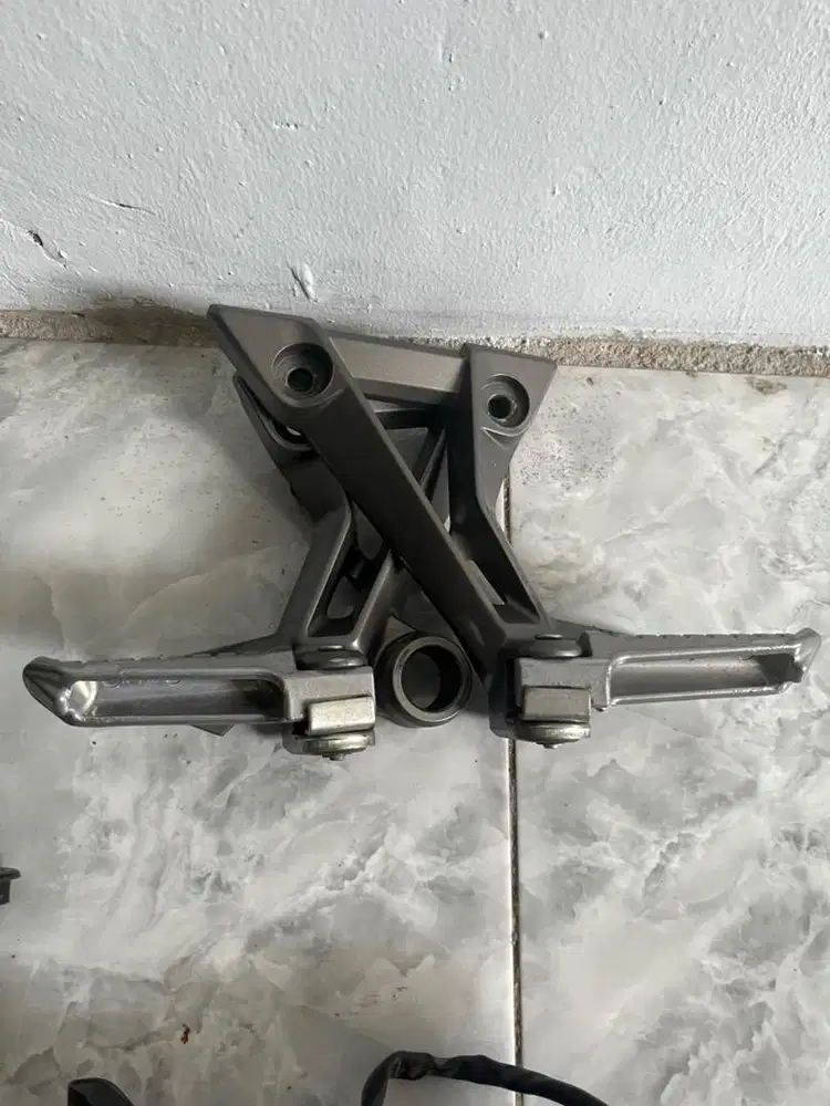 Step bonceng ninja fi