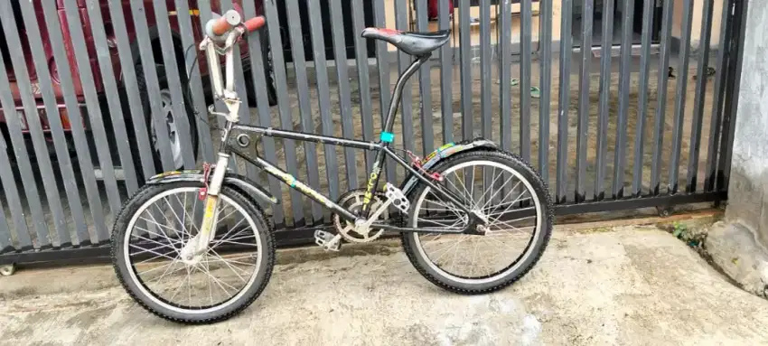 Dijual sepeda bmx lama