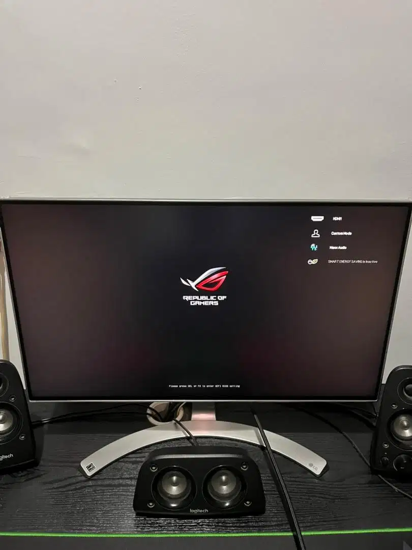 LCD MONITOR LG 24 (24MP88HM-S)