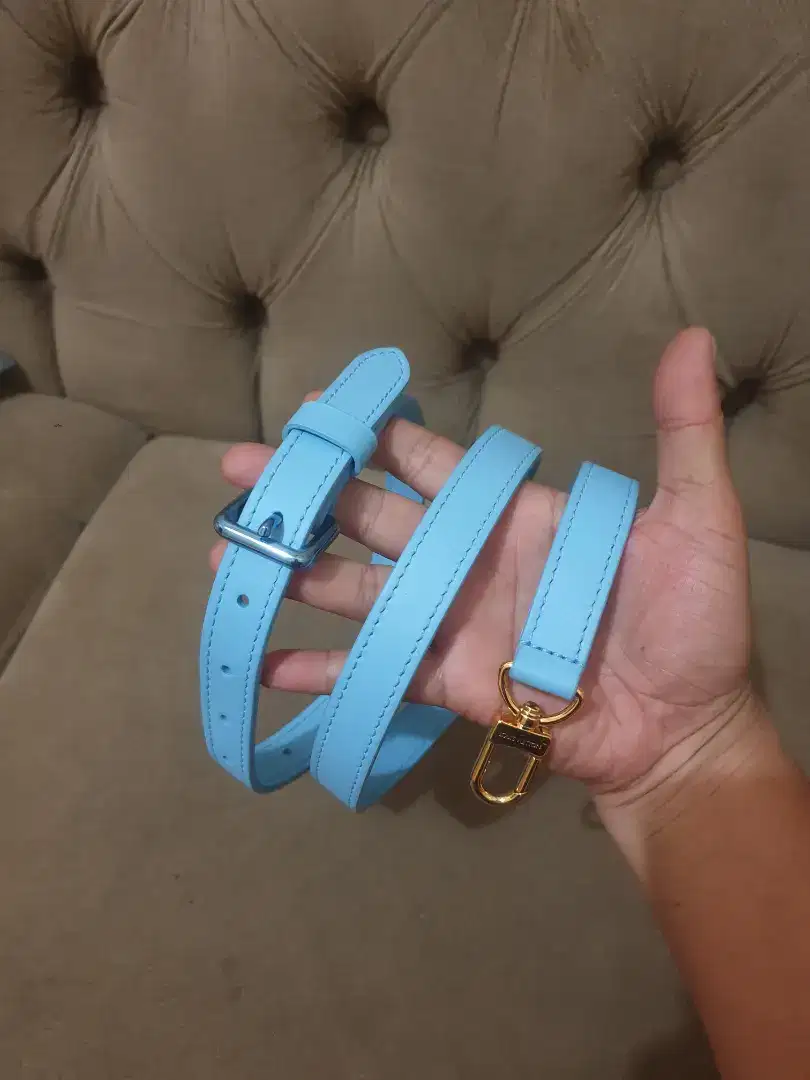 Mulus .authentic tali tas .strap louis vuitton .lv