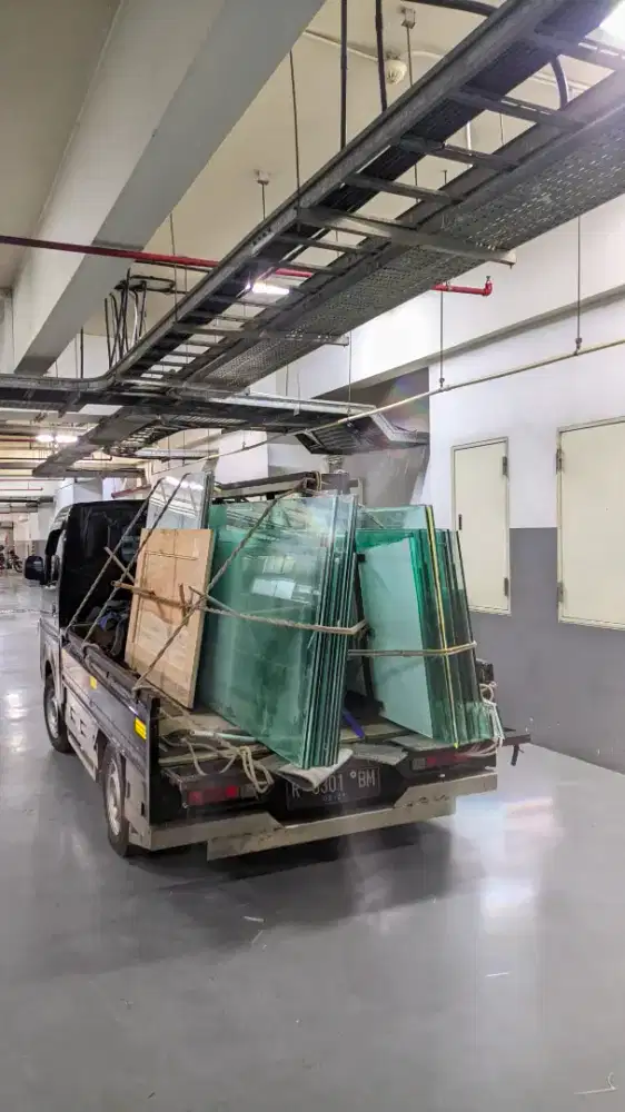 Kaca tempered bekas/rekondisi 12mm