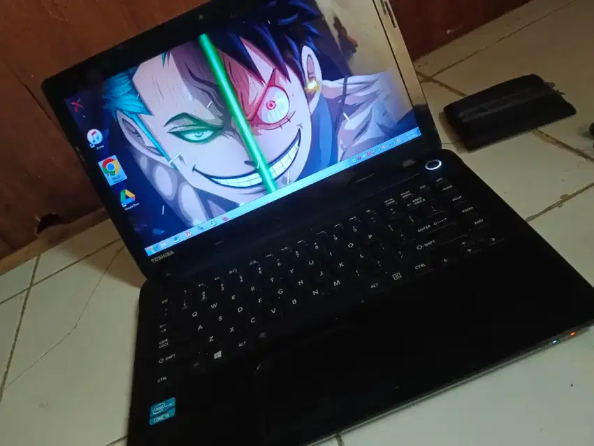 Toshiba satelite C40-A  core i5