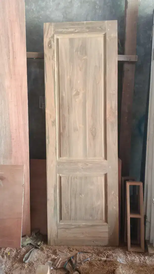 Daun Pintu Jati