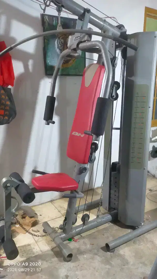 Home gym 1 sisi merk Bh Nevada Plus alat olahraga fitnes