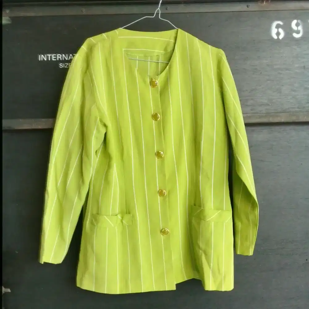 Atasan cantik berbagai macam warna