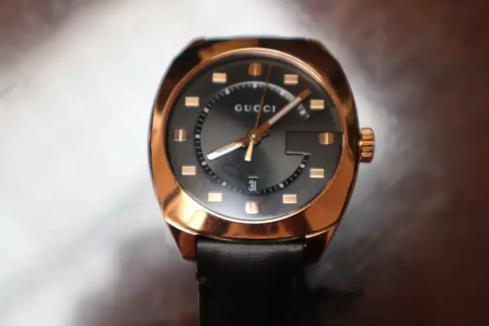 Gucci black Leather authentic 2024