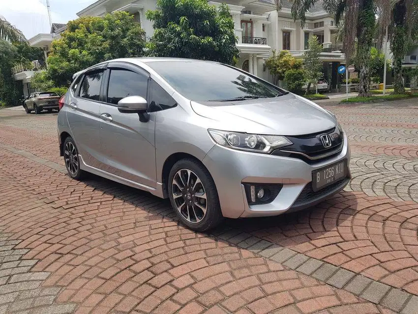 HONDA JAZZ RS 2016 (KM 60an ribu)