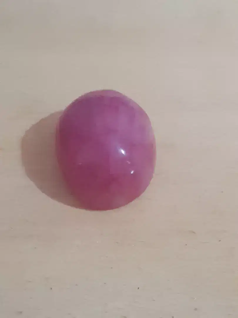 Batu.  Ruby Madagascar