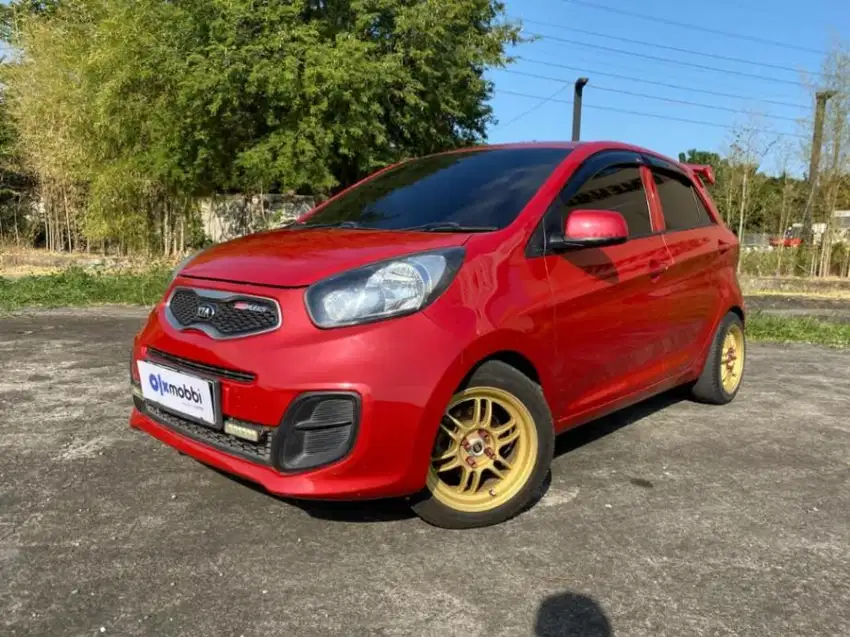 Kia Picanto 1.0 Bensin-MT 2014 Merah LIF