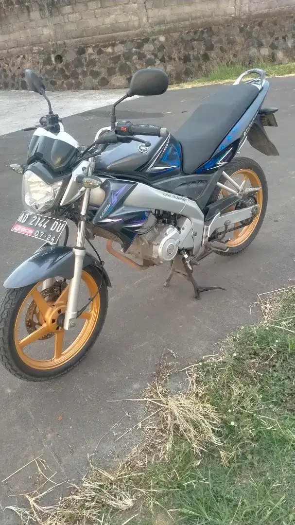 Vixion 2009 mesin istimewa masih segel body mulus