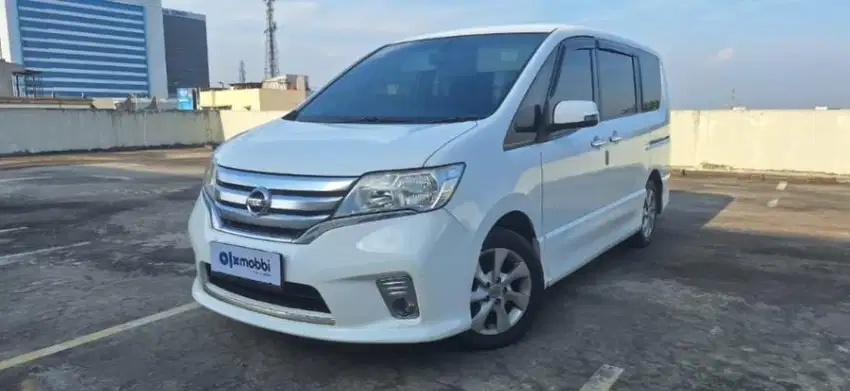 [OLX Mobbi] Nissan Serena 2.0 Highway Star Bensin-AT 2013 6SMSVS CRS