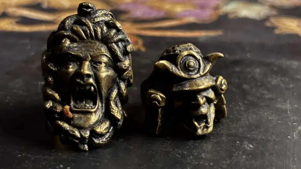 Cincin tengkorak skull ring brass