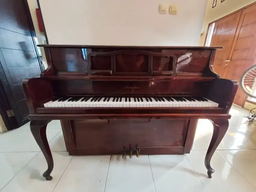 Upright Piano Bernstein second hand