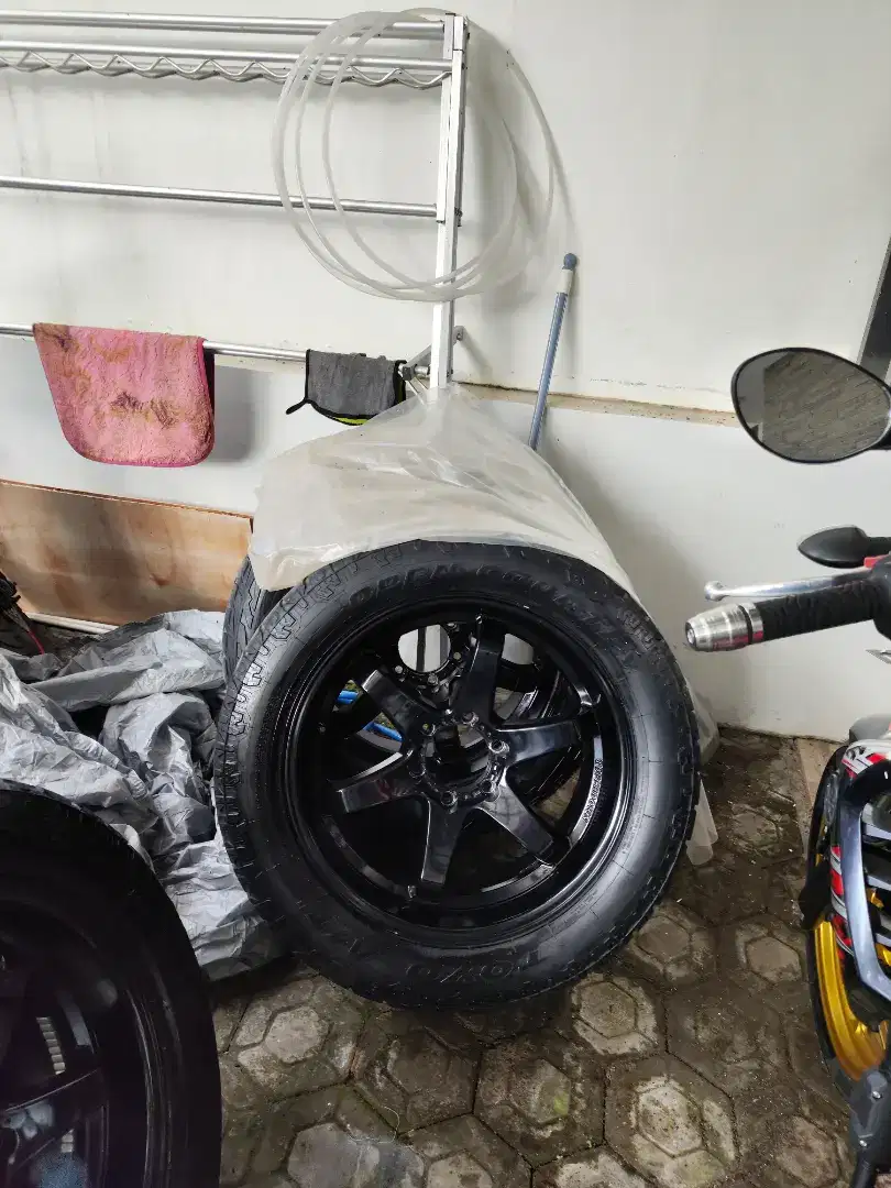 VELG FORTUNER PAJERO TE37 R20 PCD 6X139 LUBANG 6