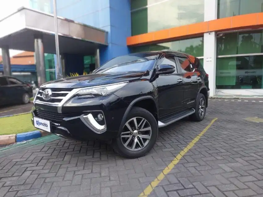 Toyota Fortuner 2.4 VRZ 4x4 Solar-AT 2019 Hitam wYJ