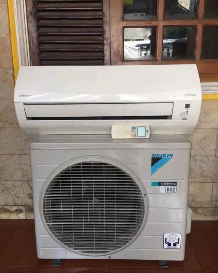 Daikin inverter 1,5 pk R32 thailand