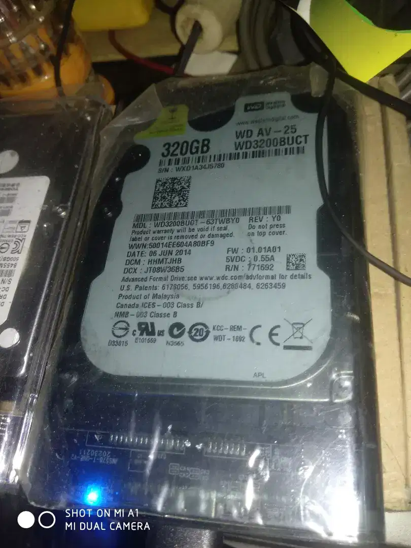 Hardisk HDD Eksternal 750GB (terima servis laptop,PC &CCTV)