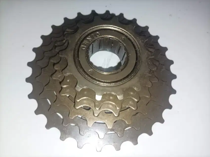 Freewheel Sprocket drat ulir 6 speed