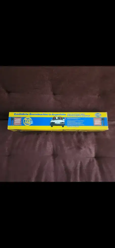 Mercy w124 w123 Hella 3rd brake tiang mercy jip