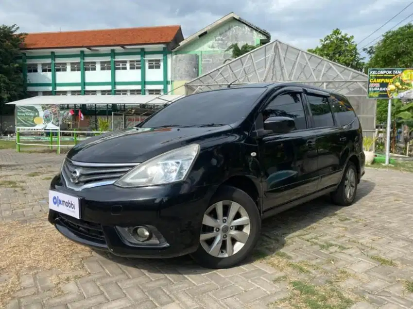 Nissan Grand livina 1.5 XV Bensin-AT 2015 Hitam WAQ