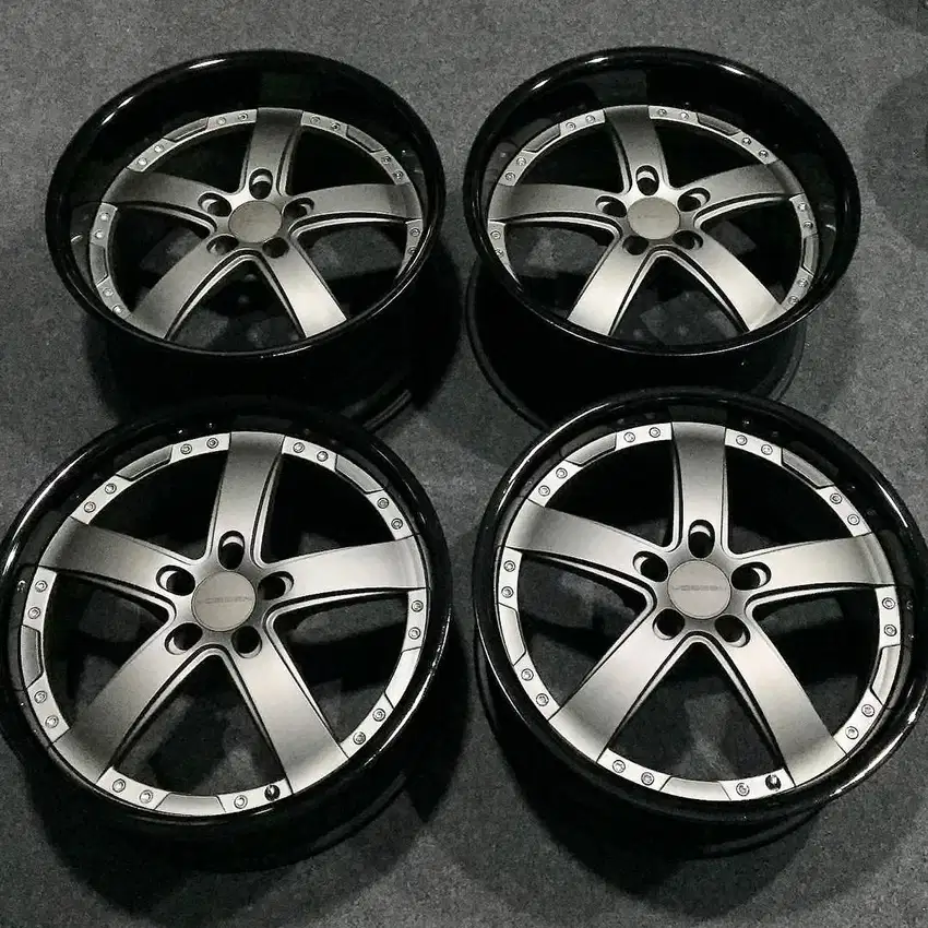 Vossen VVS084 Ring 20 5x114 5x112 Velg Ori Original USA America R20