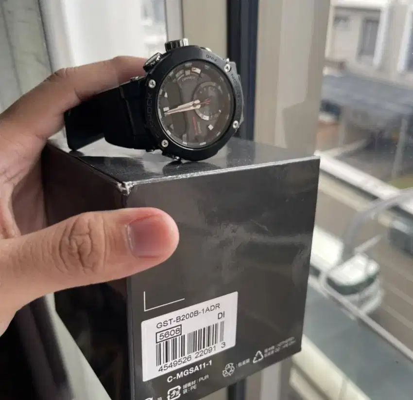 JAM TANGAN PRIA CASIO GSHOCK B200B 1ADR Carbon core guard b200 G Shock