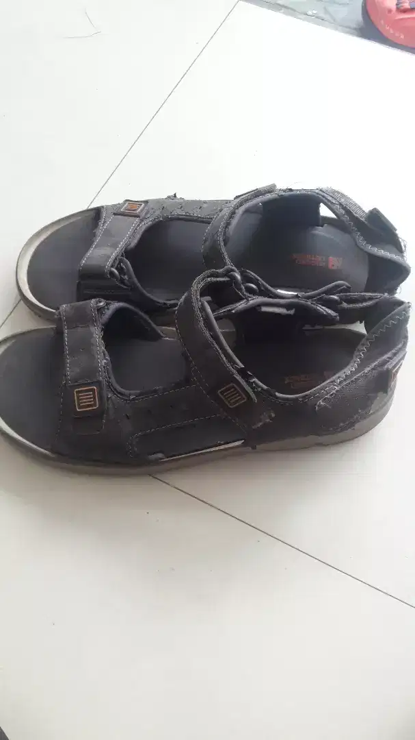 Sandal RuggedOutback Original bagus