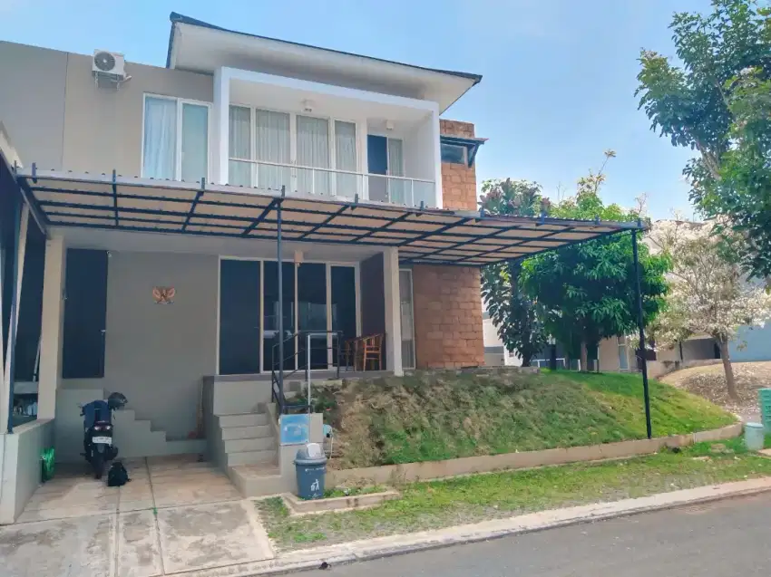 Rumah Hook Furnished di Ivy Park Citraland BSB City Dekat Danau