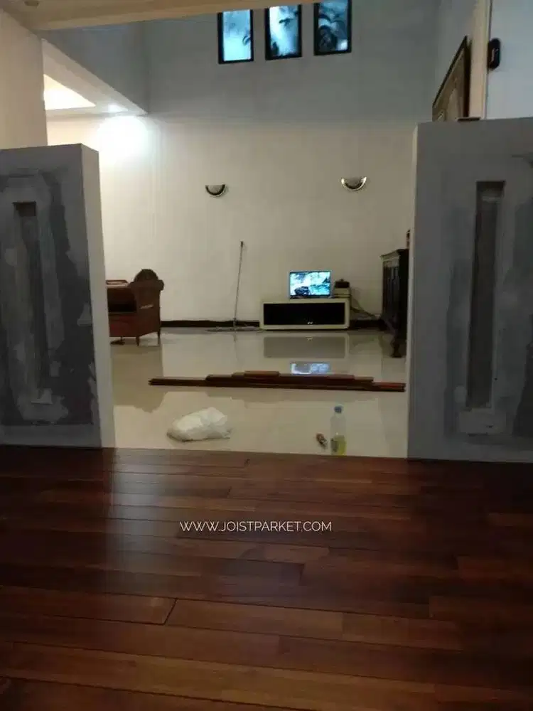 flooring lantai kayu jati finishing uv coating unijoint lebar 9