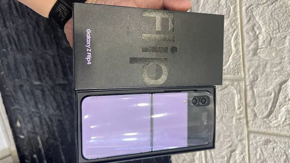 Siap Cod Samsung flip 4 256gb kayak baru lengkap no minus