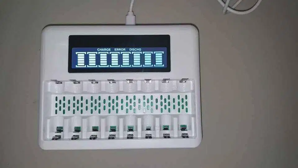 charger/cas batre/ baterai ukuran AA & AAA