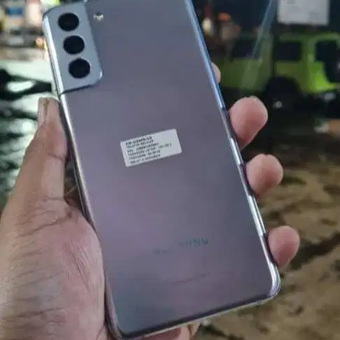Samsung Z Fold 3 256gb lengkap mulus total Dibeli