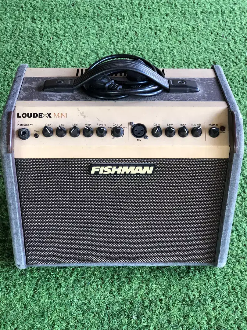 Ampli akustik Fishman loudbox mini, fungsi normal, minus lecet dikulit
