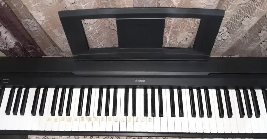 Yamaha P-45 Digital Piano